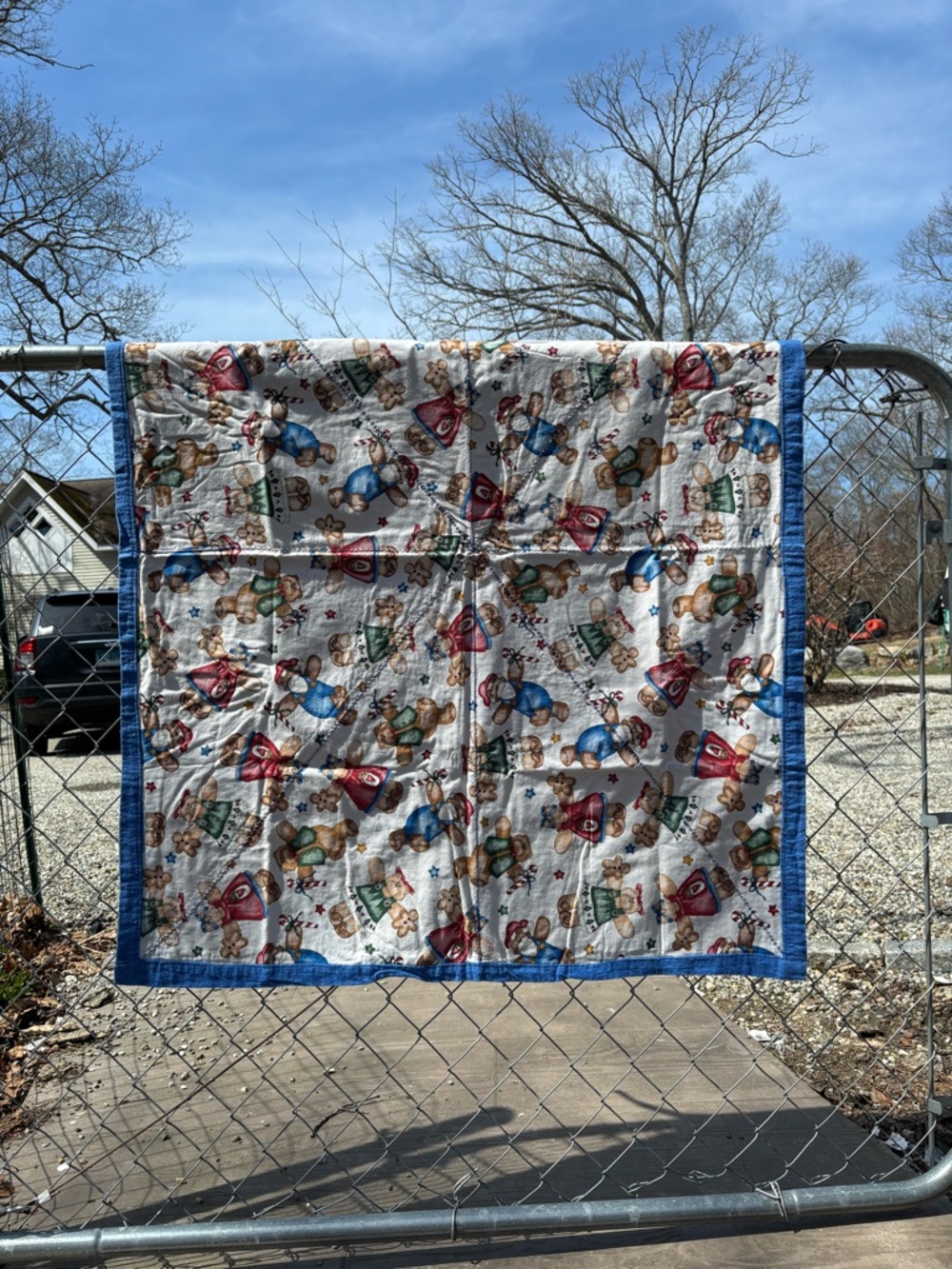Novelty handmade vintage teddy bear parade baby quilt
